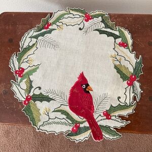St. Nicholas Square (set of 4) round Christmas Placemats